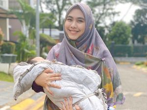 Operasi Anak Bungsu Selesai, Oki Setiana Dewi: Rasanya Lega Sekali Operasi Anak Bungsu Selesai, Oki Setiana Dewi: Rasanya Lega Sekali