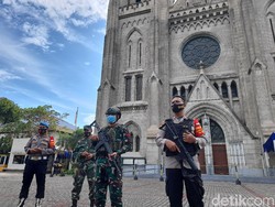 Polisi Sisir Gereja Katedral Jakarta Jelang Jumat Agung