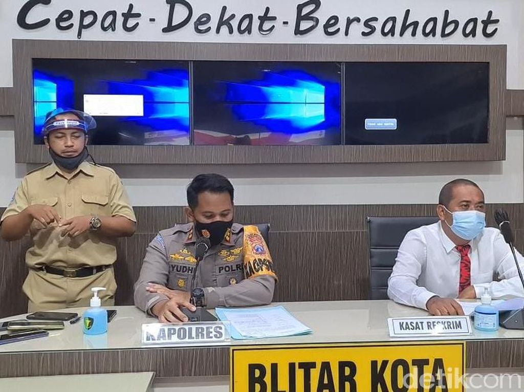 Ini Eko, Juru Bahasa Isyarat di Polresta Blitar Ini Eko, Juru Bahasa Isyarat di Polresta Blitar