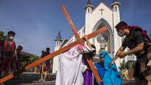 Gereja di Pekanbaru Gelar Tablo Jalan Salib