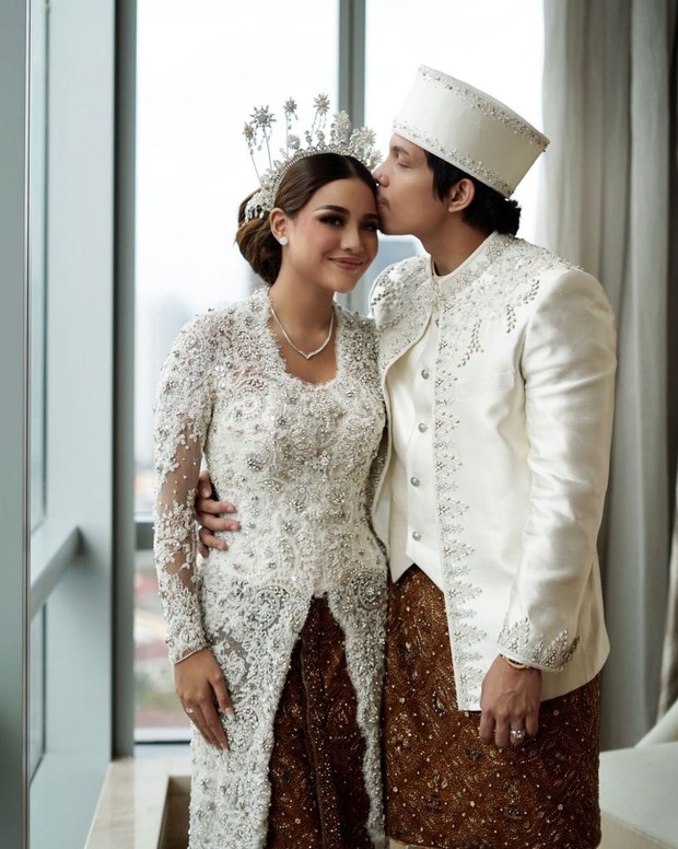 Aurel dan Atta