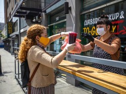 Sering Makan di Luar Bisa Tingkatkan Risiko Penyakit Jantung