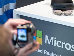 Microsoft akan Lengkapi Tentara AS dengan Headset Augmented Reality