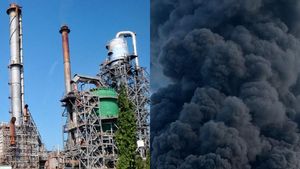 Tengok Lagi Kilang Balongan Sebelum dan Saat Kebakaran