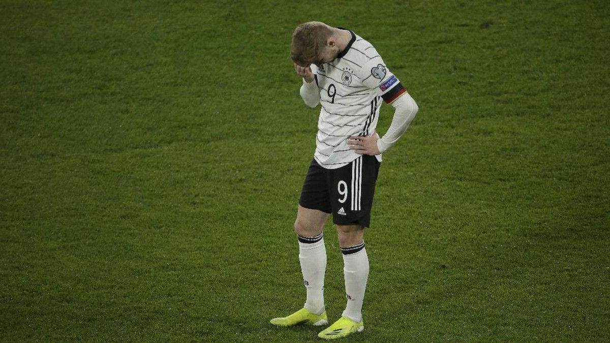 Timo Werner dihujat usai gagal memanfaatkan peluang emas di laga Jerman vs Makedonia Utara. (Foto: Thilo Schmuelgen - Pool/Getty Im/Pool)