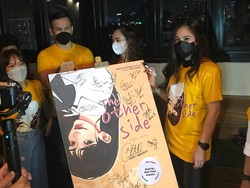 Proses Cerai, Wulan Guritno Tetap Syuting Film