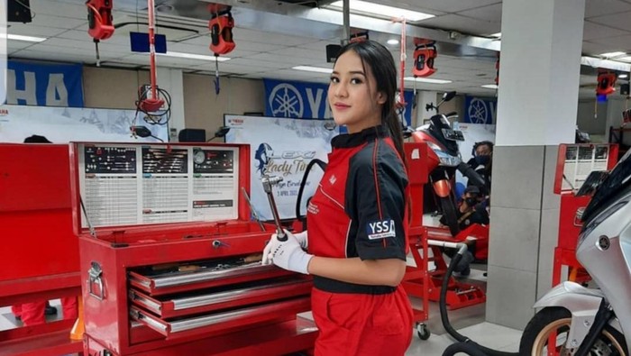 Anya Geraldine