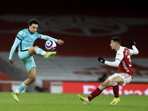 Alexander-Arnold Tunjukkan Kelasnya Lagi