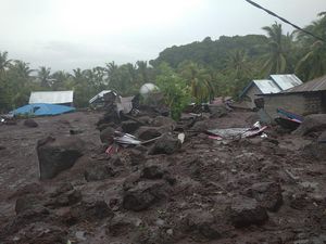 Update Banjir Bandang Flores Timur NTT: 20 Orang Tewas