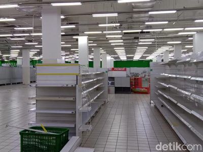 Begini Kondisi Giant Pamulang Square yang Tutup Permanen