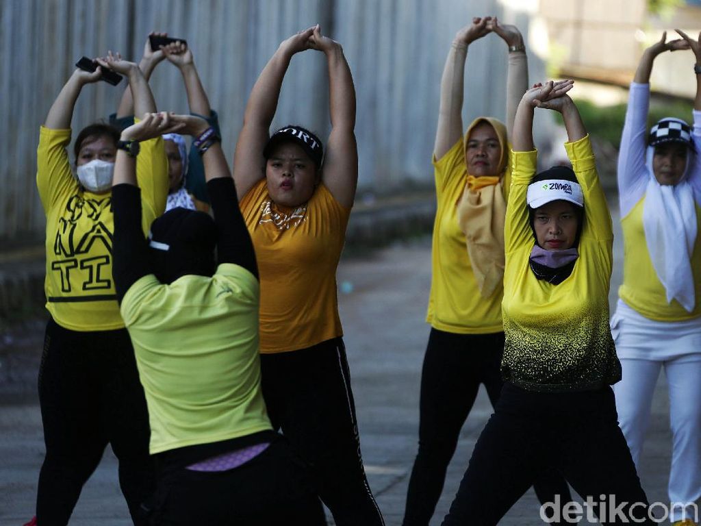 Gerakan Senam Irama : Pengertian, Prinsip dan Ciri-cirinya Gerakan Senam Irama : Pengertian, Prinsip dan Ciri-cirinya