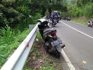 2 Gadis Tewas Kecelakaan di Jalur Ekstrem Wisata Pacet Gara-gara Rem Blong 2 Gadis Tewas Kecelakaan di Jalur Ekstrem Wisata Pacet Gara-gara Rem Blong