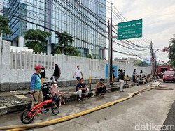 Kebakaran Basement Apartemen Taman Sari Jaksel Hanguskan 2 Mobil
