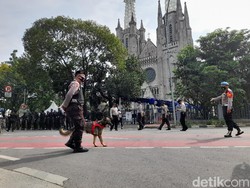 Aparat Gabungan Jaga Gereja Katedral Jakarta, K9-Panser Anoa Disiagakan
