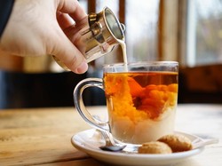 Ini Jenis Teh yang Enak untuk Dicampur Gula dan Susu