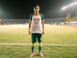 Kampung Halaman Banjir Bandang, Pemain Persebaya Ini Galang Dukungan