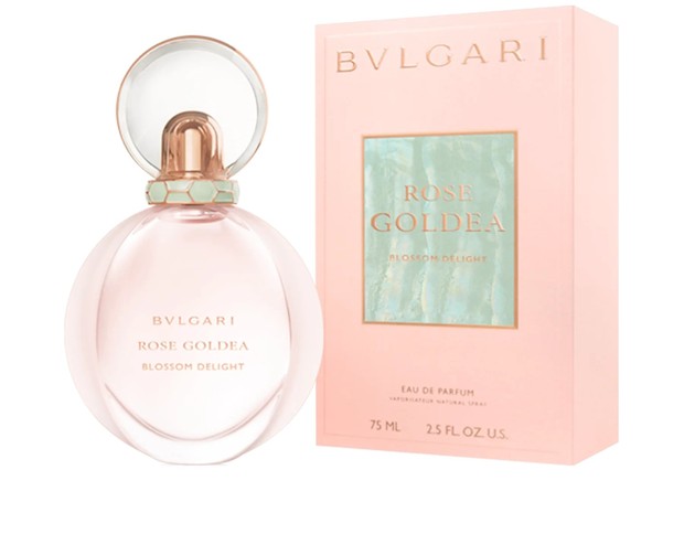 Parfum ini akan memberikan getaran seperti taman bunga yang sedang mekar tetapi tidak terlalu kuat. Dengan campuran bunga modern ini akan menangkap esensi feminitas.