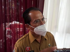 Ratusan Vaksin Kedaluwarsa di Malang Dimusnahkan Ratusan Vaksin Kedaluwarsa di Malang Dimusnahkan