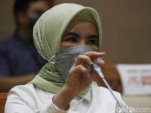 Dirut Pertamina Bicara Pertimbangan Jika Ingin Pindahkan Depo Plumpang Dirut Pertamina Bicara Pertimbangan Jika Ingin Pindahkan Depo Plumpang