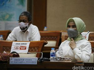 Kilang Balongan Diduga Terbakar karena Petir, DPR: Itu Konyol