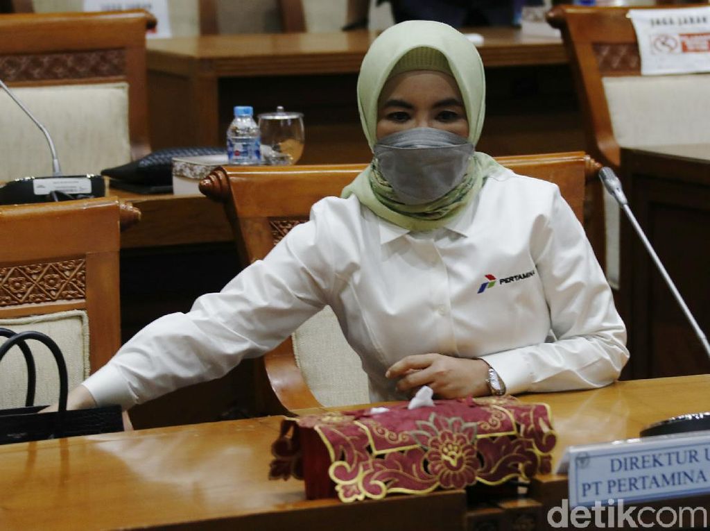 DPR Desak Bos Pertamina Ganti Rugi Korban Kebakaran Kilang Balongan DPR Desak Bos Pertamina Ganti Rugi Korban Kebakaran Kilang Balongan