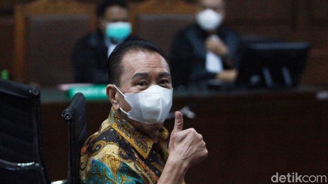 Djoko Tjandra Banding atas Vonis 4,5 Tahun Penjara Djoko Tjandra Banding atas Vonis 4,5 Tahun Penjara
