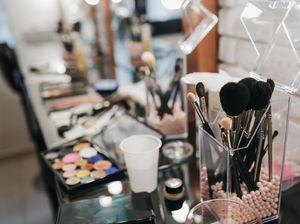 Begini Jadinya Kala Bisnis Salon Tertular Tren Industri Digital Begini Jadinya Kala Bisnis Salon Tertular Tren Industri Digital