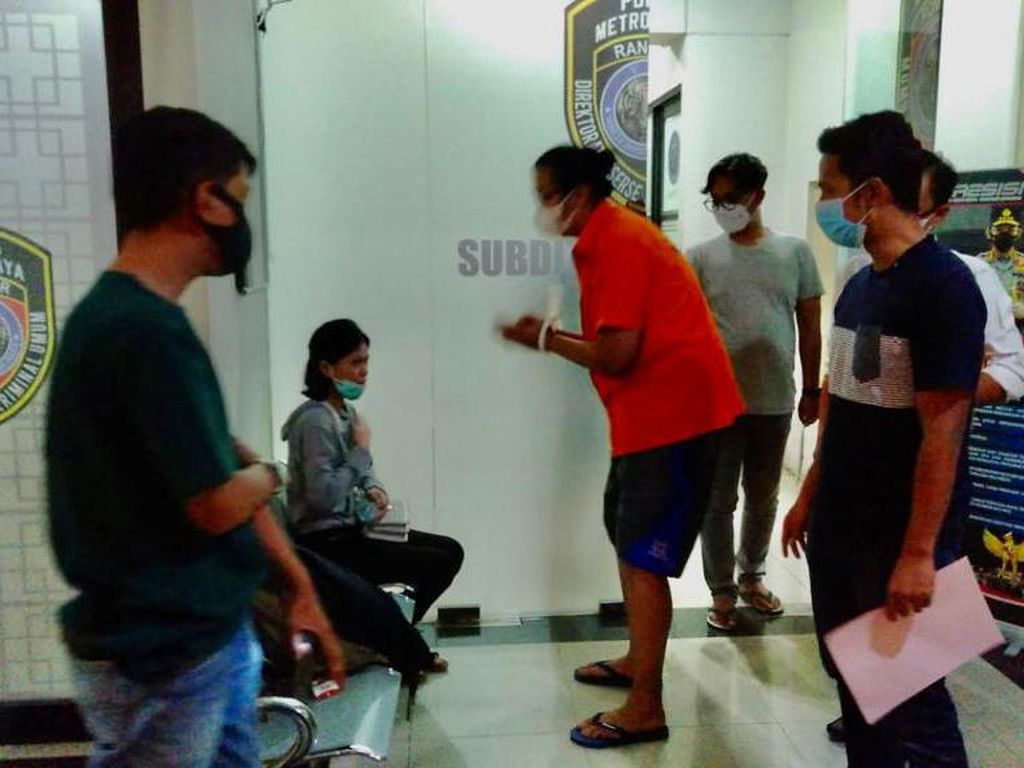 Kasus Tabrak Lari Pengemudi Koboi Duren Sawit Berakhir Damai Kasus Tabrak Lari Pengemudi Koboi Duren Sawit Berakhir Damai