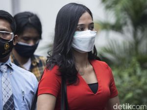 Profesor M yang Disebut Sierra Telantarkan Anak Adalah Muradi