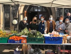 Kebutuhan Akan Bank Makanan di Inggris Melonjak Selama Pandemi