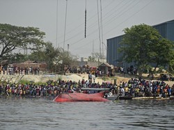 26 Orang Tewas Akibat Tenggelamnya Kapal Feri di Bangladesh