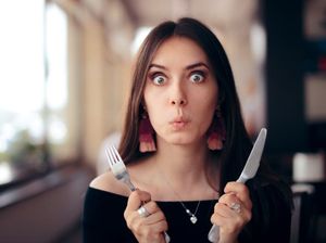 7 Makanan dan Minuman Ini Malah Bikin Kamu Lapar Setelah Dikonsumsi