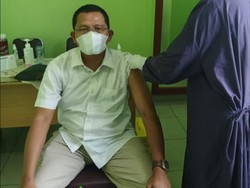 Menggunakan Fasilitas Keagamaan untuk Mempercepat Vaksinasi