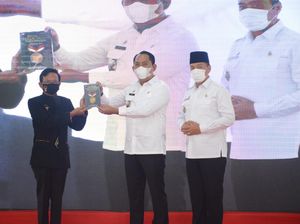 Raih Suara 96,16%, Bupati-Wakil Bupati OKU Selatan Cetak Rekor MURI