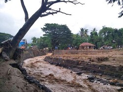 Kondisi di Desa Waimatan NTT yang Diterjang Banjir Bandang