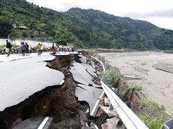 Dampak Bencana NTB-NTT, Telekomunikasi Lumpuh Gegara 102 Site Down