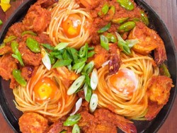 Masak Masak : Spaghetti Sarang Burung Saus Balado Udang yang Pedasnya Nampol