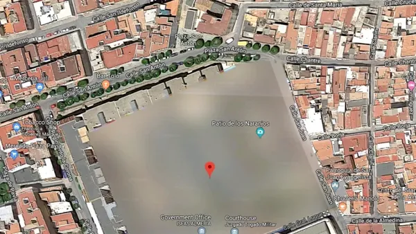 11 Foto Terlarang yang Muncul di Google Maps