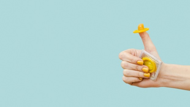 Sebelum memasukkan jarimu ke dalam vagina, pastikan kamu memperhatikan persiapan-persiapan untuk membuat jarimu lebih aman dan bersih untuk dimasukkan.