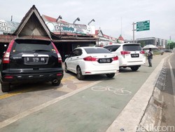 Ini Langkah Pemkot Tangsel Cegah Parkir Liar di Trotoar Jalan Rawa Buntu