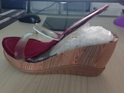 Simpan Sabu 1,3 Kg dalam Sepatu, 2 Wanita Ditangkap di Bandara Kualanamu