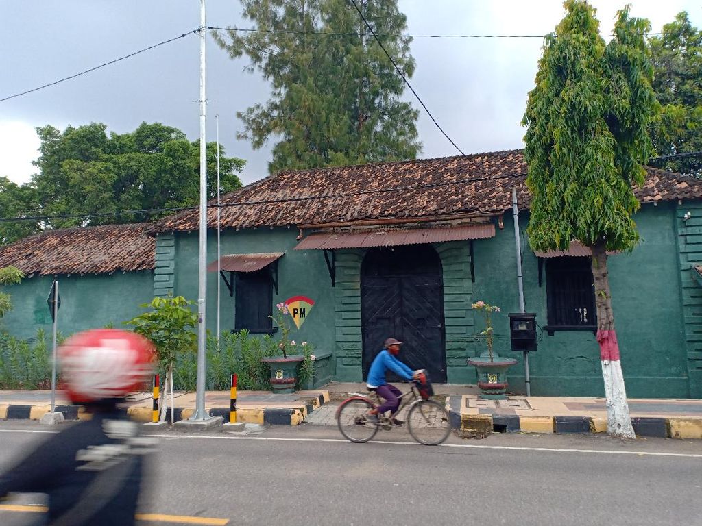Perantau Nekat Mudik ke Madiun Siap-siap Dikarantina di Bekas Penjara Angker Perantau Nekat Mudik ke Madiun Siap-siap Dikarantina di Bekas Penjara Angker