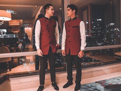 8 Gaya Bridesmaid & Groomsmen Pernikahan Aurel, Bajunya Kena Nyinyir Netizen