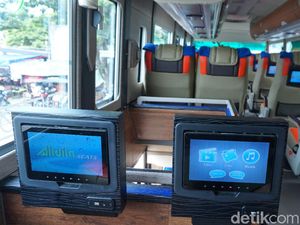 Ini Dia, Posisi Kursi Bus yang Paling Enak Buat Tidur Sepanjang Perjalanan