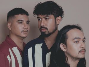 Love As, Single Baru Elephant Kind dari Rumah Baru di Inggris Love As, Single Baru Elephant Kind dari Rumah Baru di Inggris