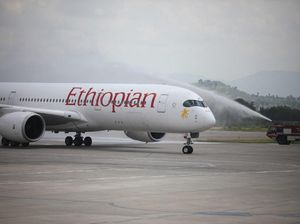 Bisa-bisanya Pesawat Ini Mendarat di Bandara yang Salah, Belum Jadi Pula! Bisa-bisanya Pesawat Ini Mendarat di Bandara yang Salah, Belum Jadi Pula!