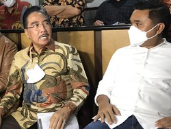 Soal Tanah Bersama, Hotma Sitompul Minta Desiree Tak Perlu Ribut-ribut