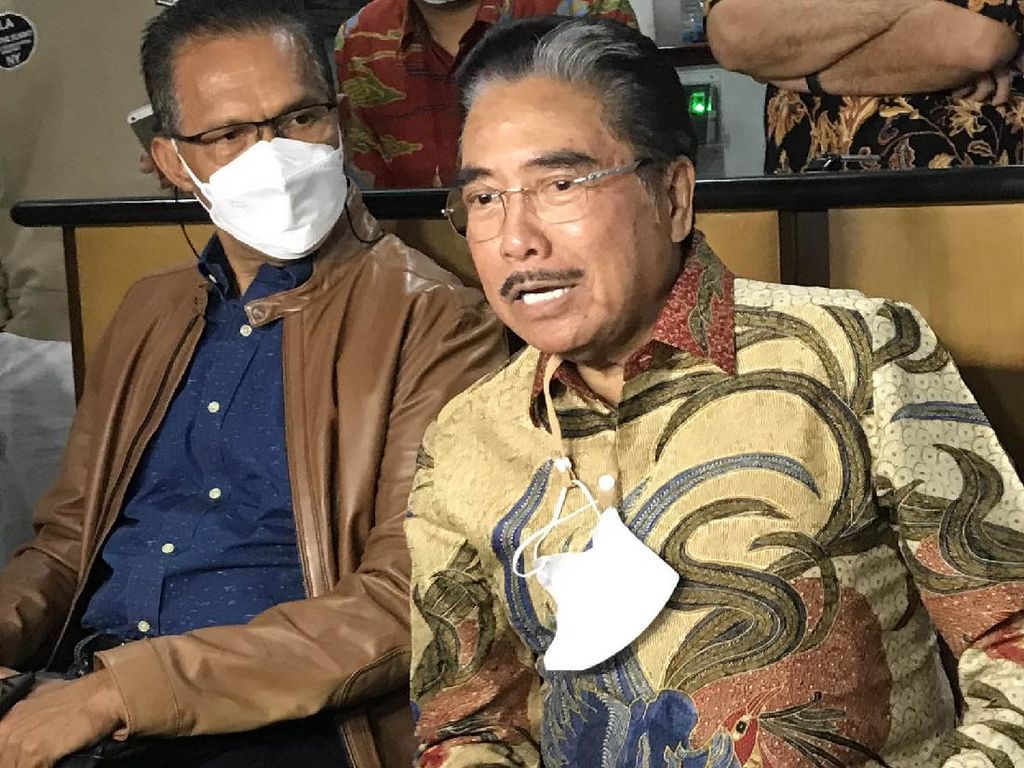 Hotma Sitompul Akan Usahakan Rizky Billar dan Lesti Kejora Damai Hotma Sitompul Akan Usahakan Rizky Billar dan Lesti Kejora Damai