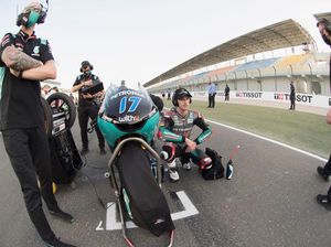 Tendang Rider Indonesia Gresini, McPhee Minta Maaf Tendang Rider Indonesia Gresini, McPhee Minta Maaf