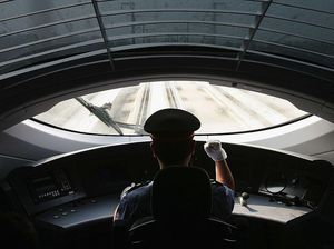 Begini Canggihnya Kereta Cepat China